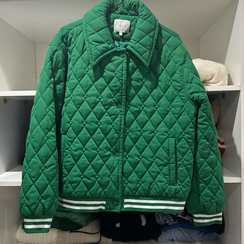 gremlin great fall jacket! GO EAGLES